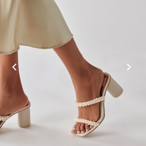 Dolce Vita Noel Heel - Picture 3 of 7